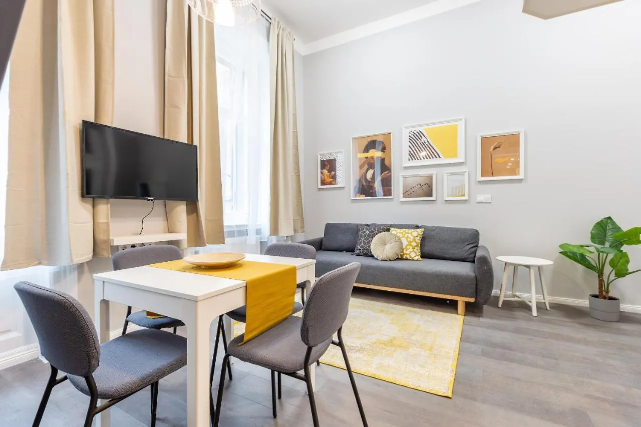 W33 - Prime Location - Comfortable Quality Apartments By Bqa 布达佩斯
