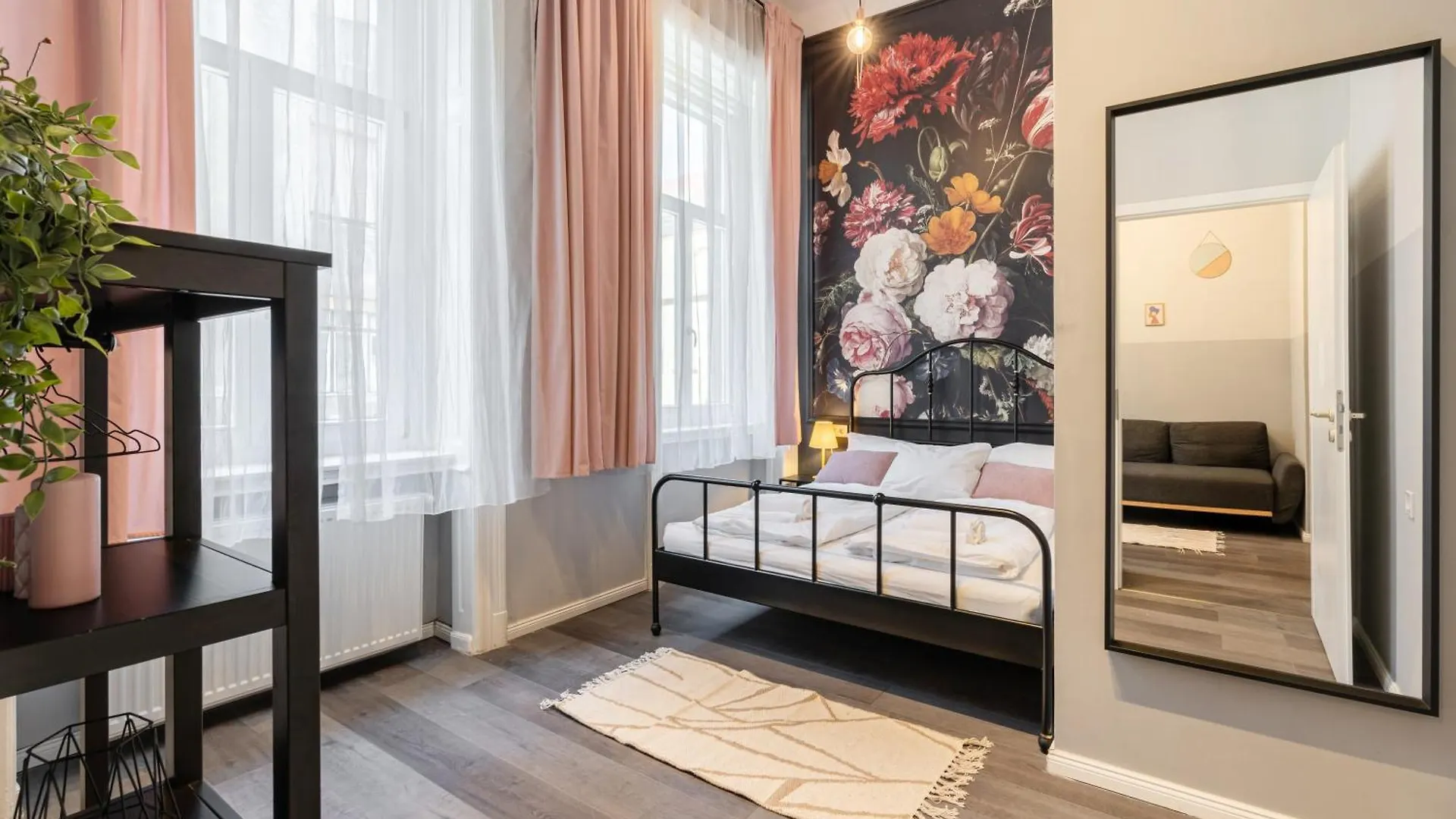 W33 - Prime Location - Comfortable Quality Apartments By Bqa Budapest