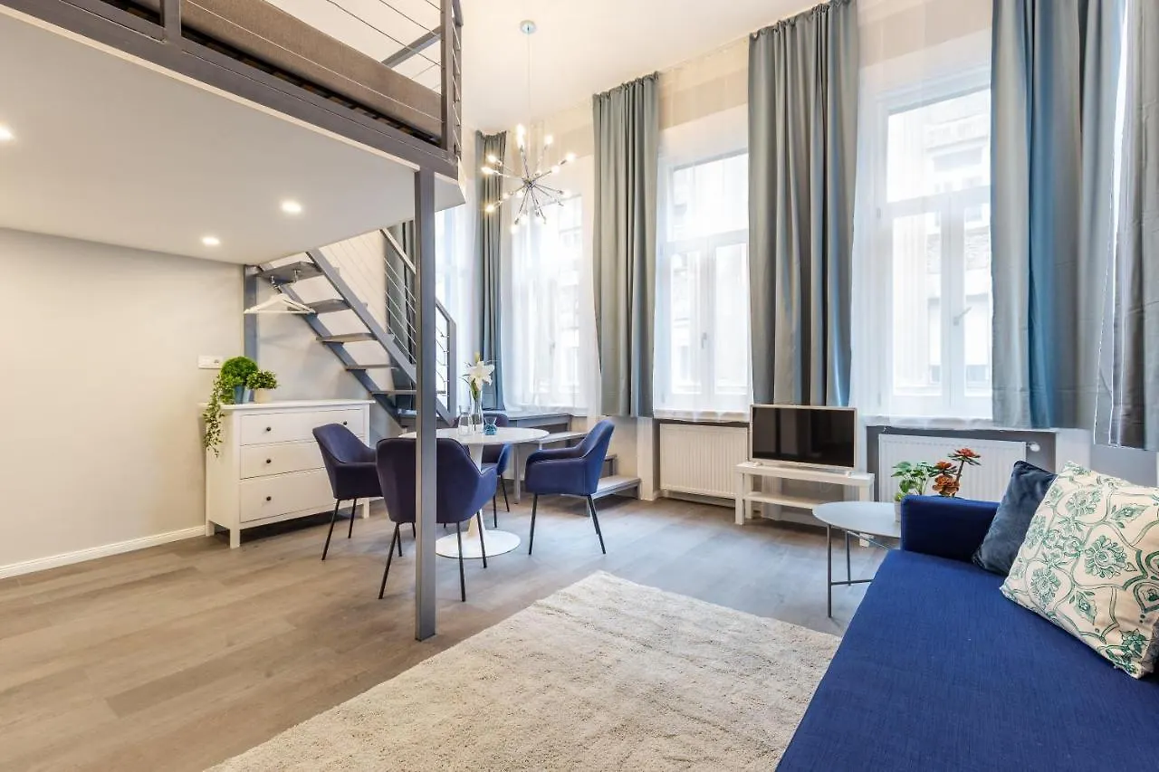 W33 - Prime Location - Comfortable Quality Apartments By Bqa Βουδαπέστη